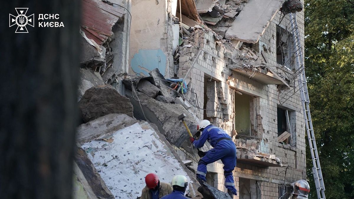 В МВС розповіли про нову цинічну тактику масованих атак Росії В МВС розповіли про нову цинічну тактику масованих атак Росії