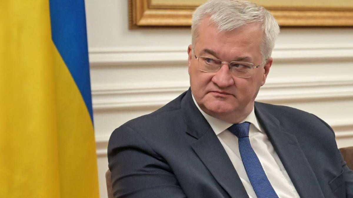 Сибига заявил, что Путин является военачальником Сибига заявил, что Путин является военачальником