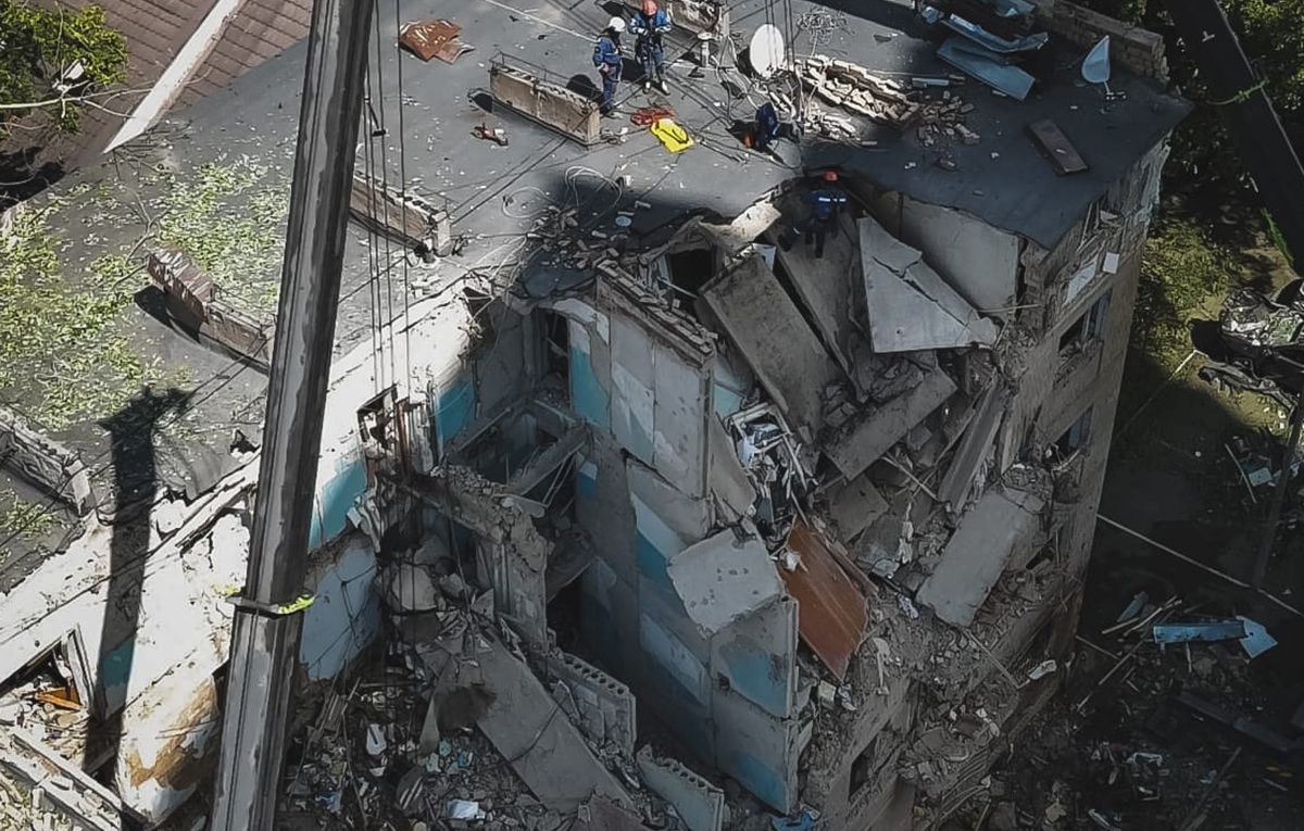 Атака на Киев 23.06.25 - Игнат объяснил, почему не надо выкладывать фото обломков ракет - 24 Канал Атака на Киев 23.06.25 - Игнат объяснил, почему не надо выкладывать фото обломков ракет - 24 Канал