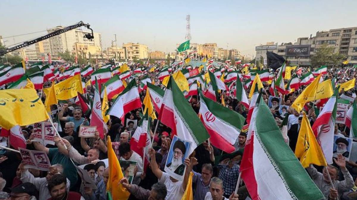 Иран празднует победу над Израилем