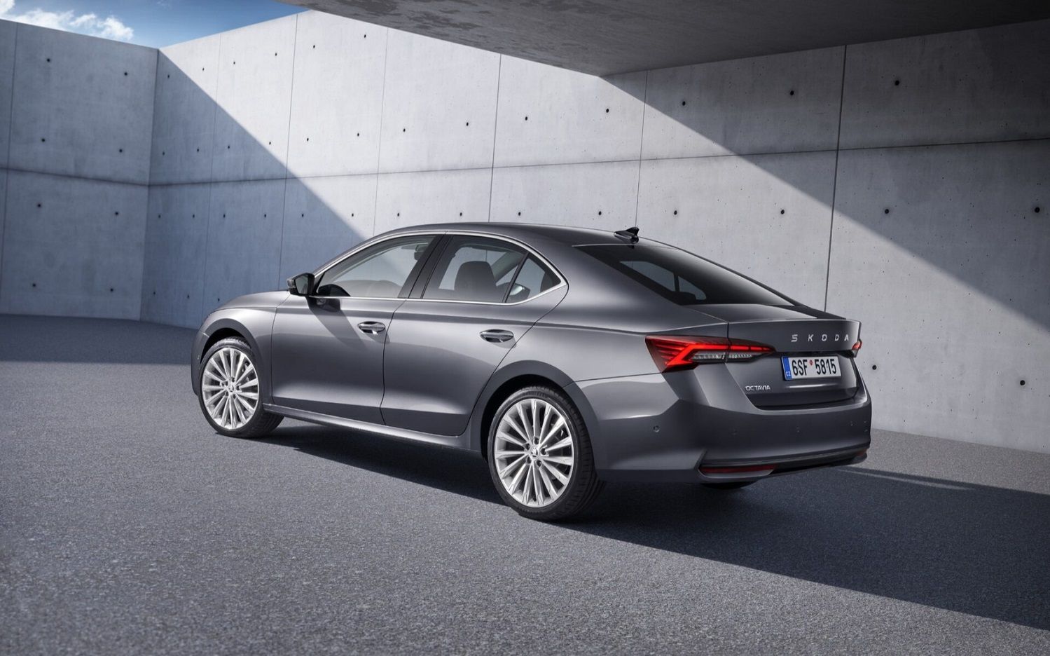 Українці продовжують купувати вживані авто: які моделі були найпопулярніші у травні - Бізнес Українці продовжують купувати вживані авто: які моделі були найпопулярніші у травні - Бізнес