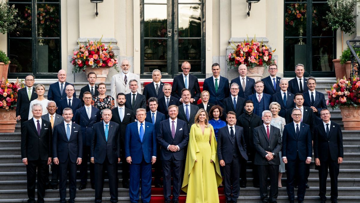 Королева Нідерландів під час самміту НАТО Королева Нідерландів під час самміту НАТО