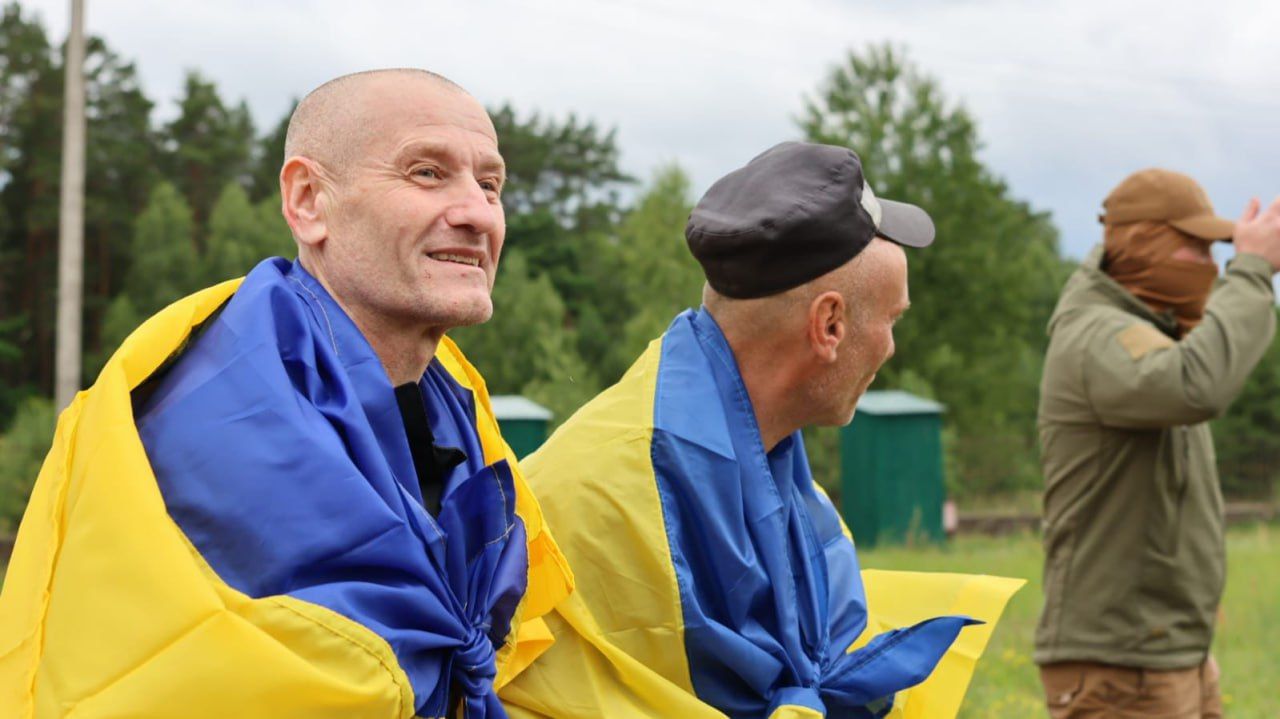 Україна та Росія здійснюють обміни полоненими