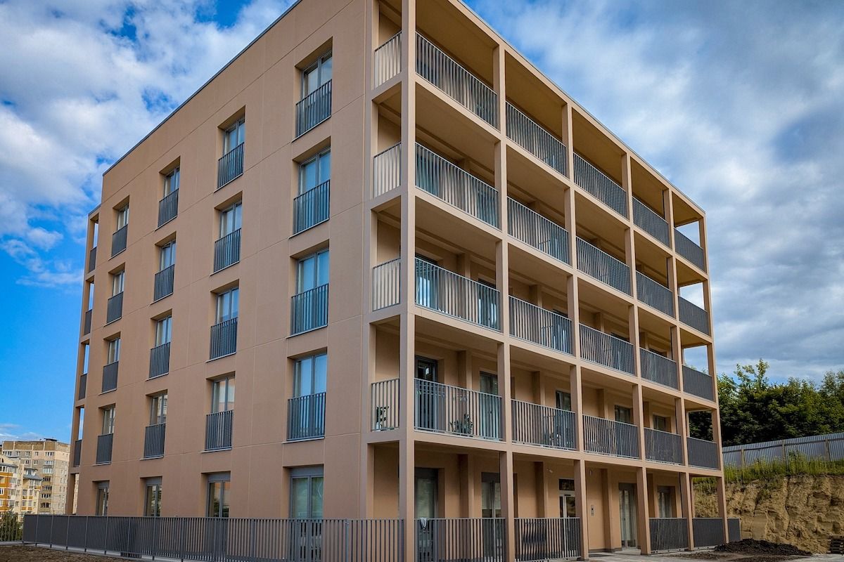 Завершили первый социальный дом на Миколайчука во Львове - фото - Недвижимость Завершили первый социальный дом на Миколайчука во Львове - фото - Недвижимость