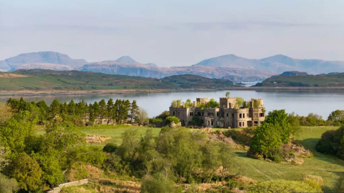 В Шотландии продают остров, цена заоблачная В Шотландии продают остров, цена заоблачная