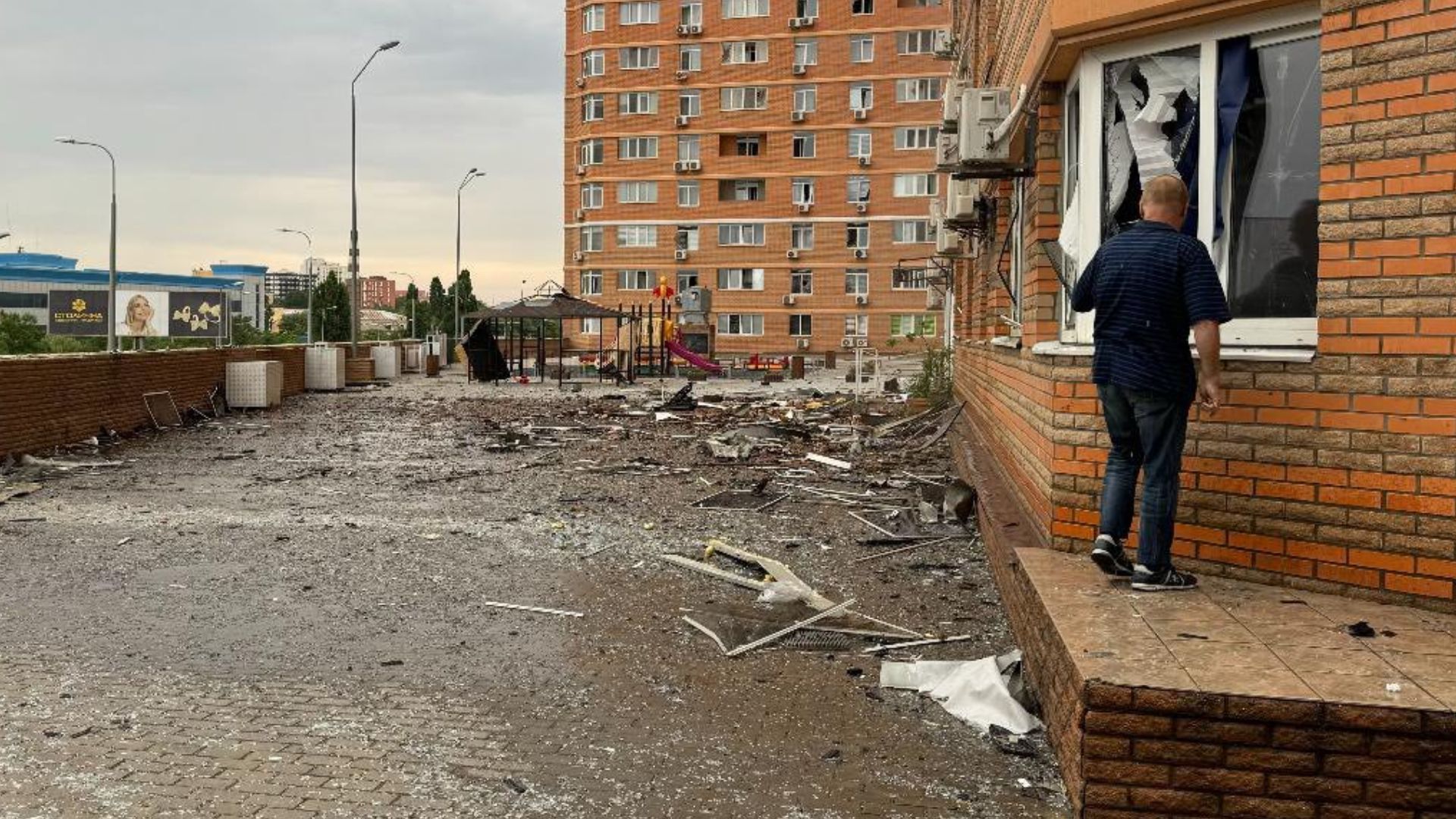 ГСЧС рассказали о спасении пострадавших в Одессе ГСЧС рассказали о спасении пострадавших в Одессе