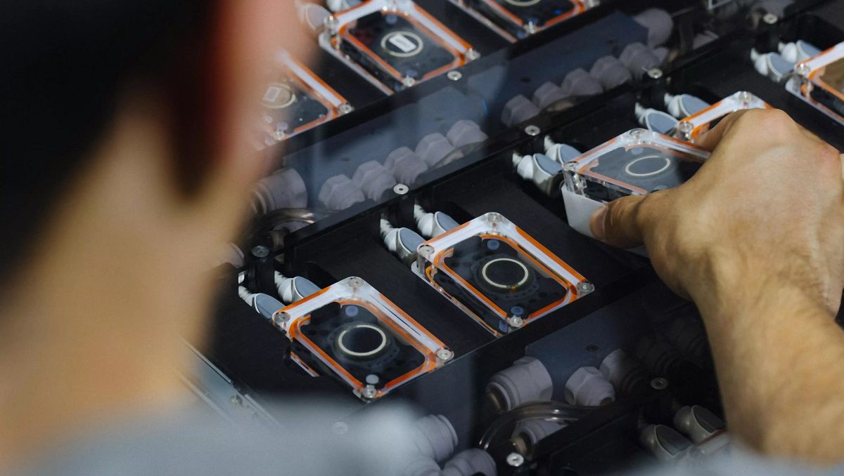 Чипы N1 используют семь пациентов Чипы N1 используют семь пациентов