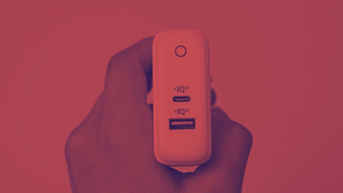 Anker відкликає мільйони павербанків через ризик займання: як перевірити свій пристрій - games