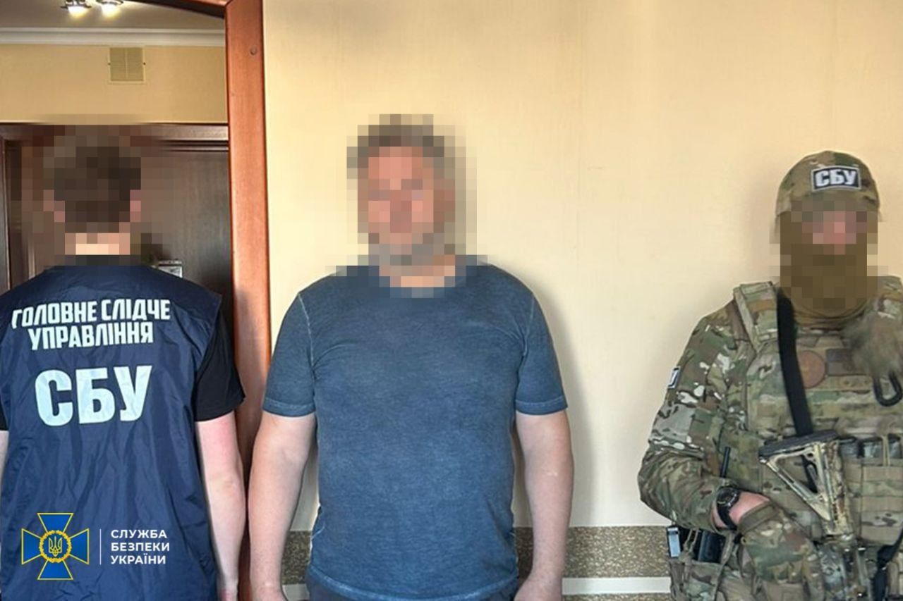 Депутат Волынского облсовета помогал уклонистам