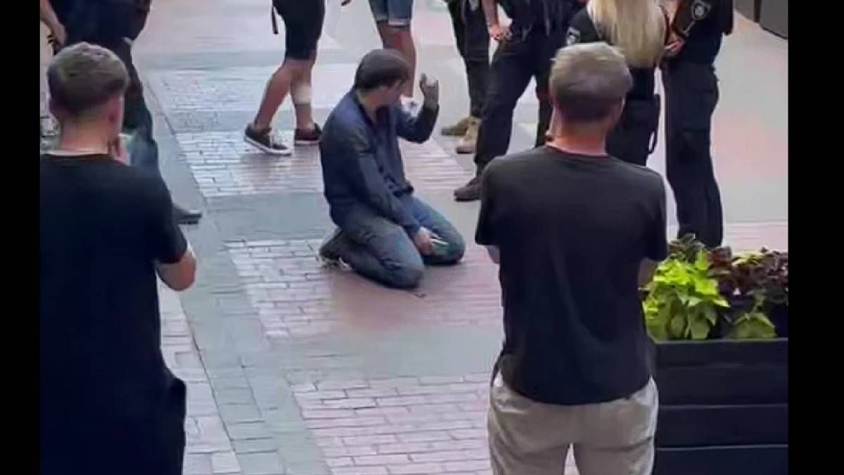 Работник Галицкого РА устроил дебош в центре Львова