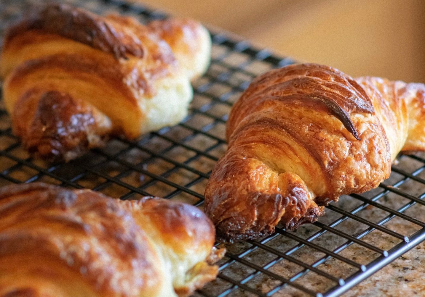 Що робити, коли пригорає випічка в духовці Що робити, коли пригорає випічка в духовці