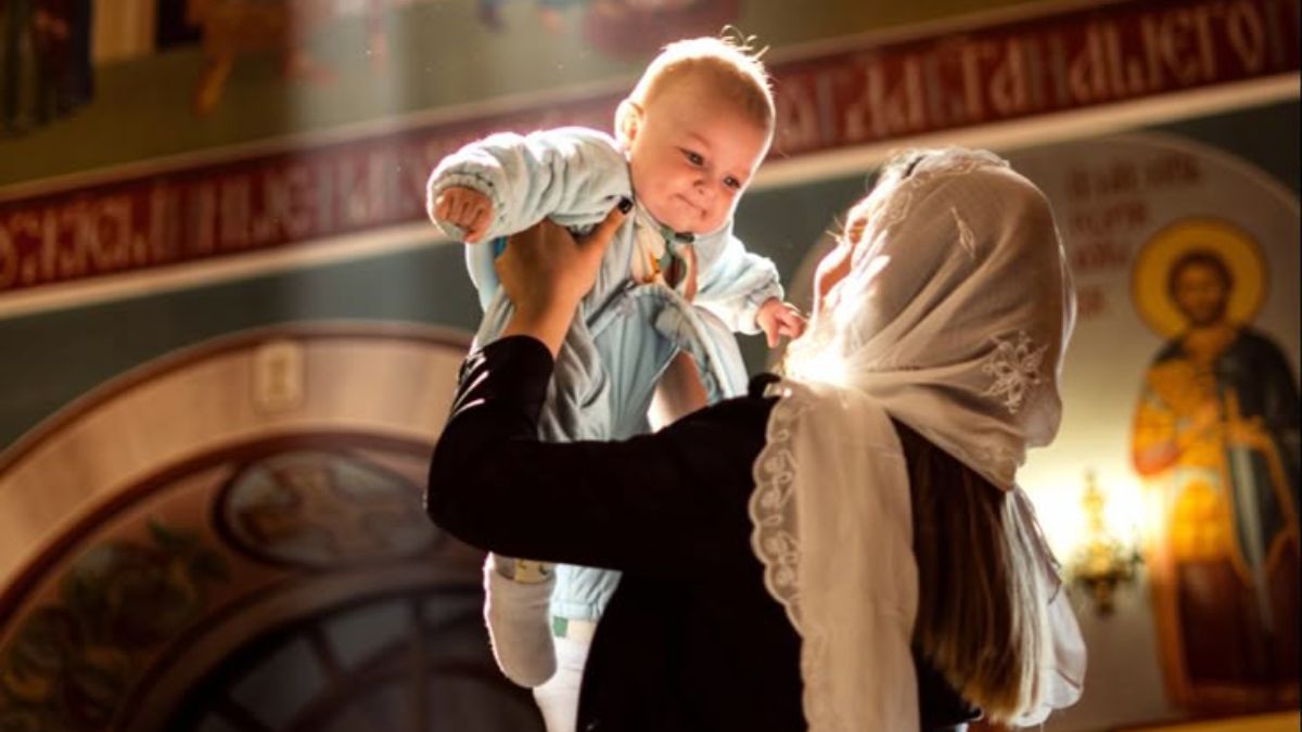  Почему нельзя крестить ребенка до 40 дней