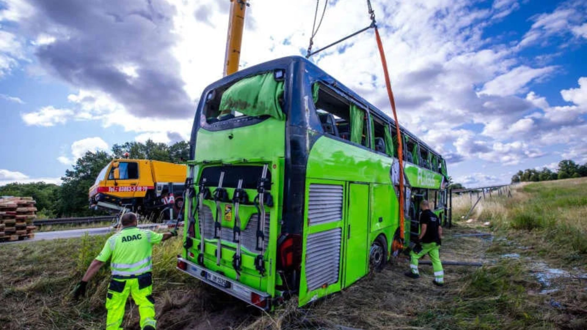 Що відомо про ДТП біля Берліна