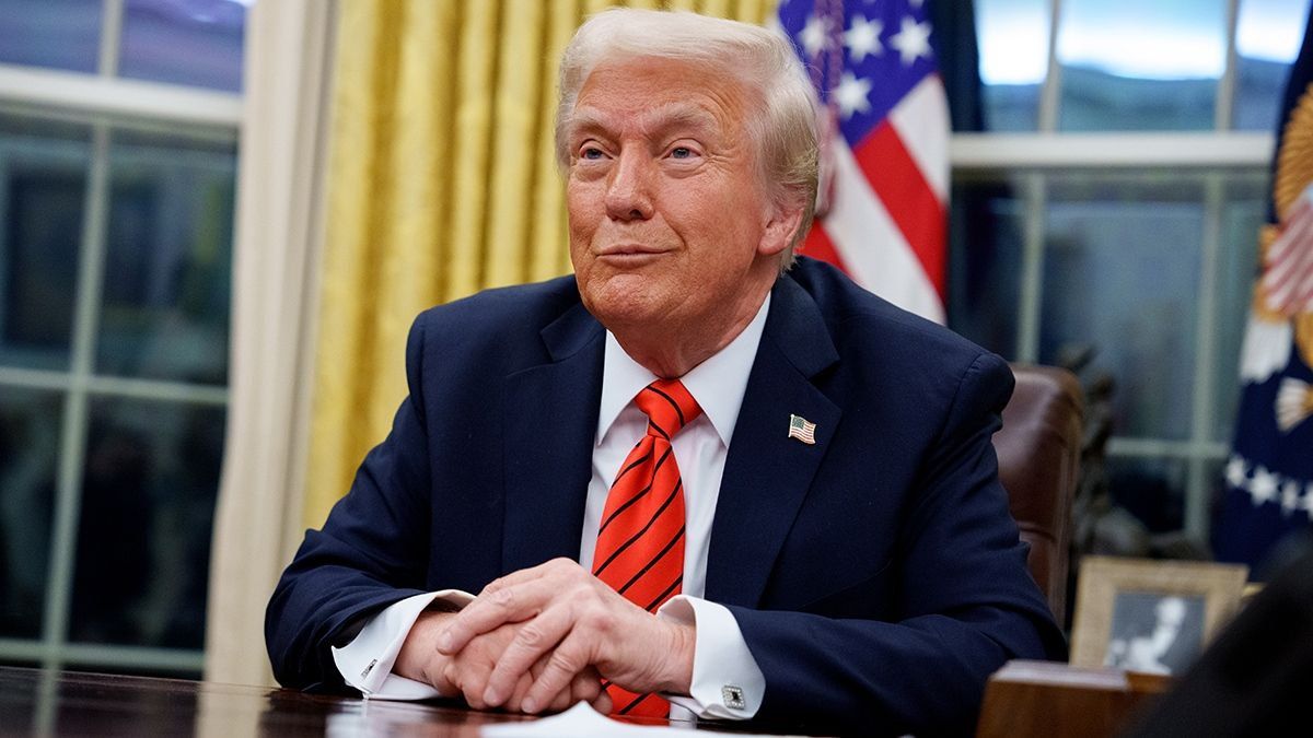 Трамп подписал законопроект о налогах и расходах Трамп подписал законопроект о налогах и расходах