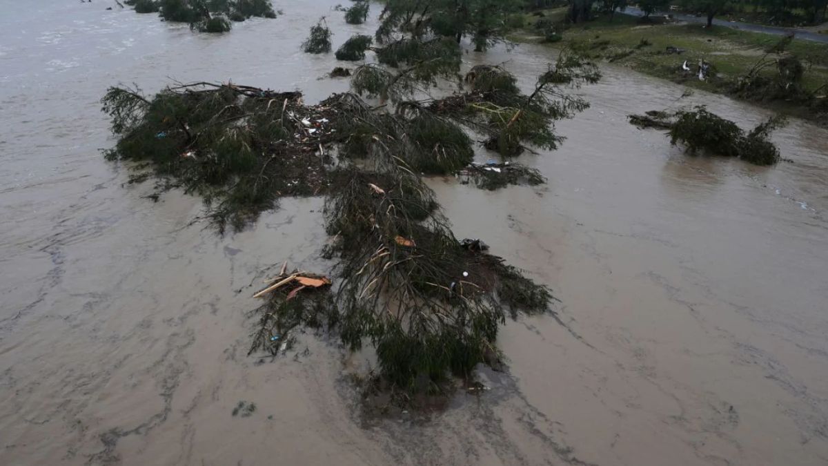 Смертельна повінь у Техасі забрала життя понад 80 людей - 24 Канал Смертельна повінь у Техасі забрала життя понад 80 людей - 24 Канал