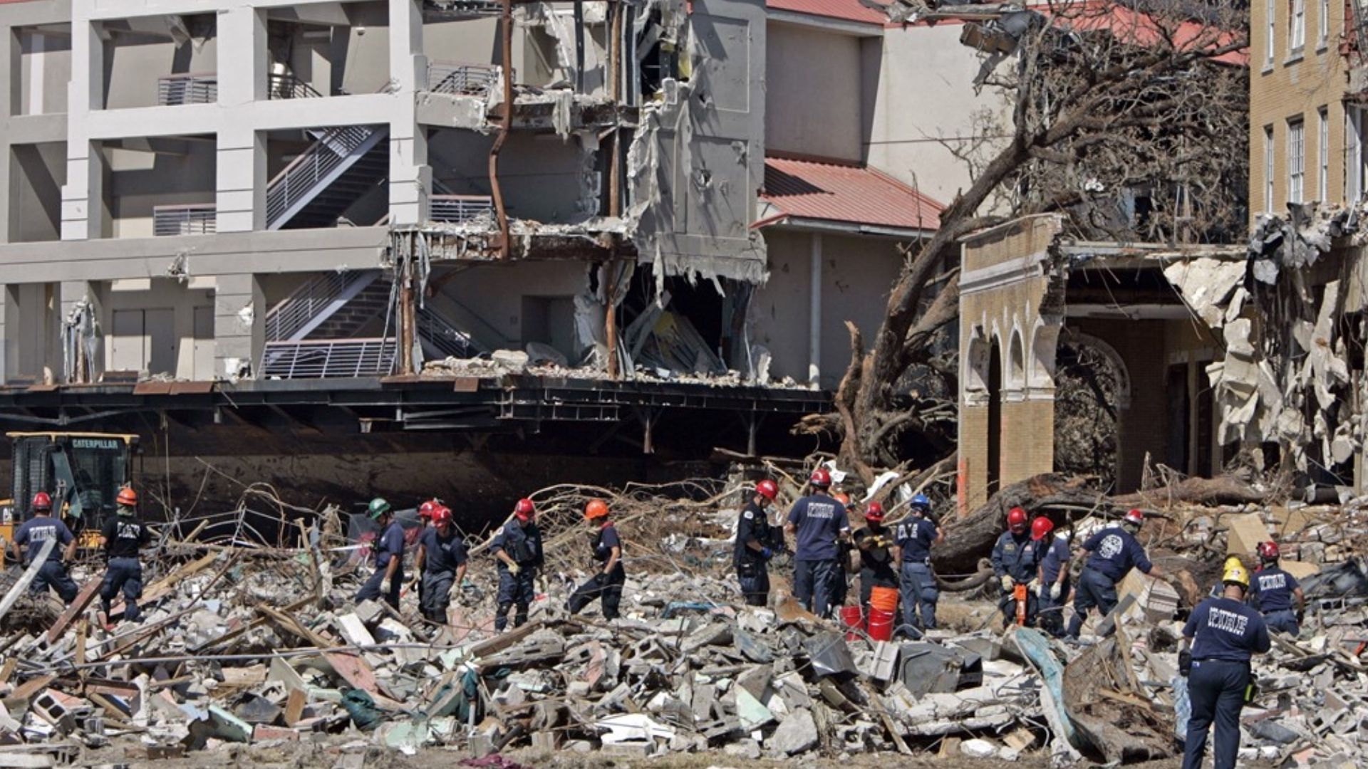 Чрезвычайное положение введи из-за наводнений в Техасе - 24 Канал Чрезвычайное положение введи из-за наводнений в Техасе - 24 Канал