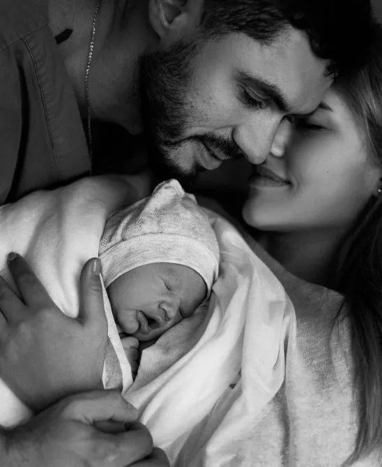 Даша Квиткова и Никита Добрынин стали родителями Даша Квиткова и Никита Добрынин стали родителями