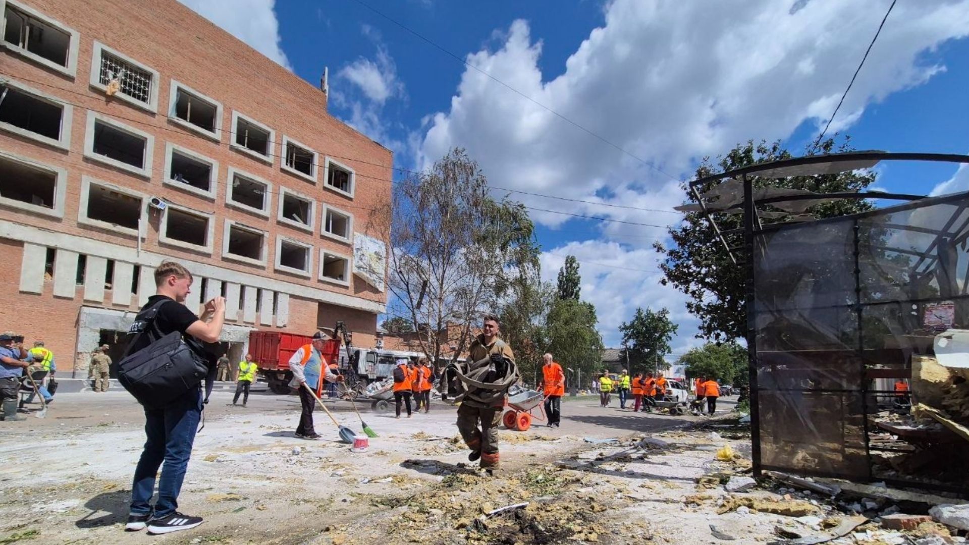 Служащие ТЦК и гражданские должны беспокоиться о своей безопасности во время тревог
