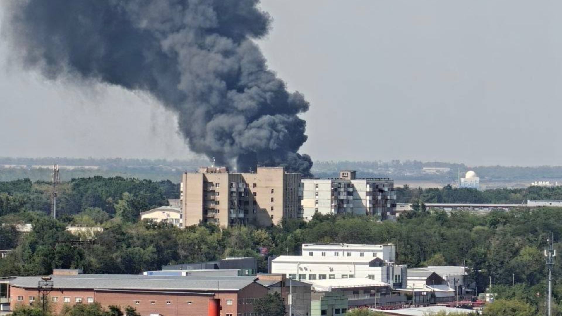 Масштабна пожежа в Ростові Масштабна пожежа в Ростові
