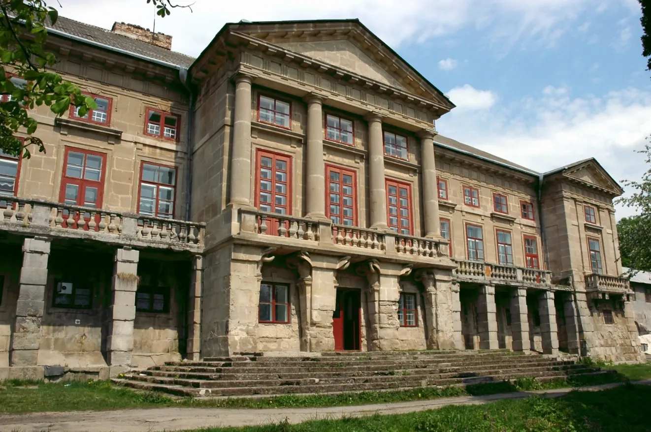 Дворец Орловских