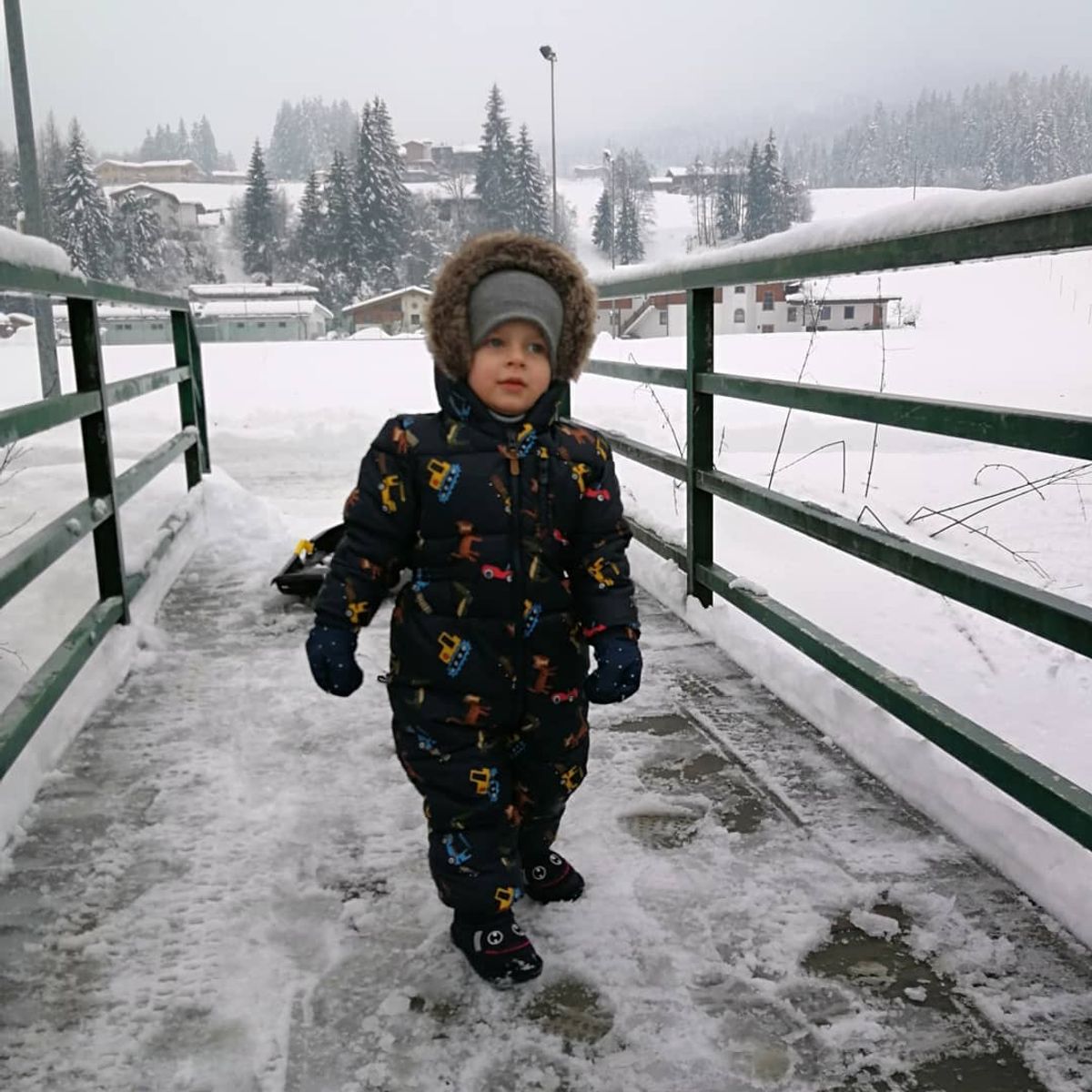 Сыра фестиваліндегі сексуалды қыздар Порно актрисалардың бөксесі ауырады ма?