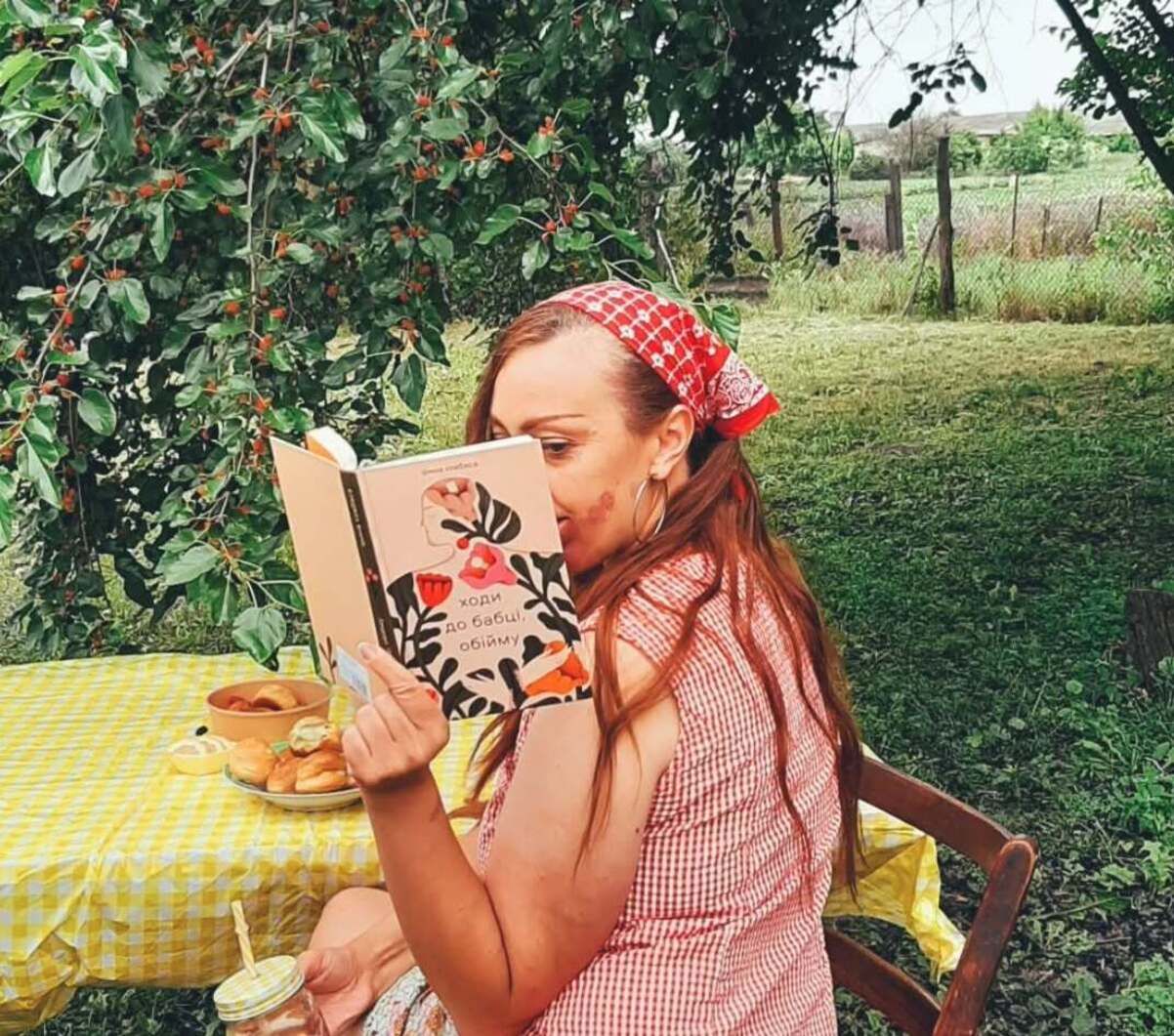 Женщина переехала из Киева в заброшенный дом бабушки - теперь она делится видео с ремонтом - Недвижимость Женщина переехала из Киева в заброшенный дом бабушки - теперь она делится видео с ремонтом - Недвижимость