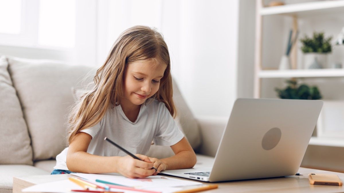 Дистанционная школа Оптима - как выбрать лучшее учебное заведение для первоклассника