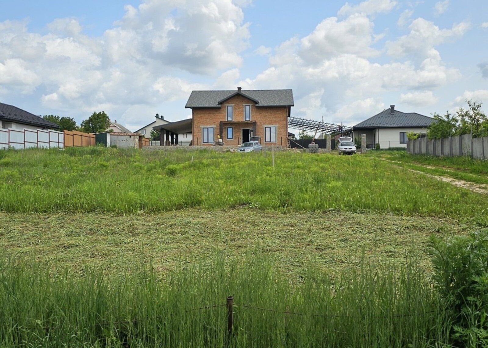 Какое расстояние должно быть