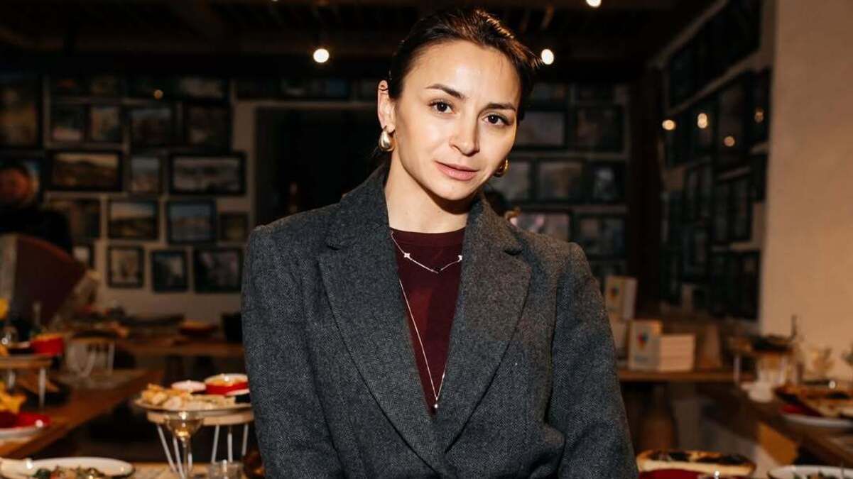 Илона Гвоздева Илона Гвоздева