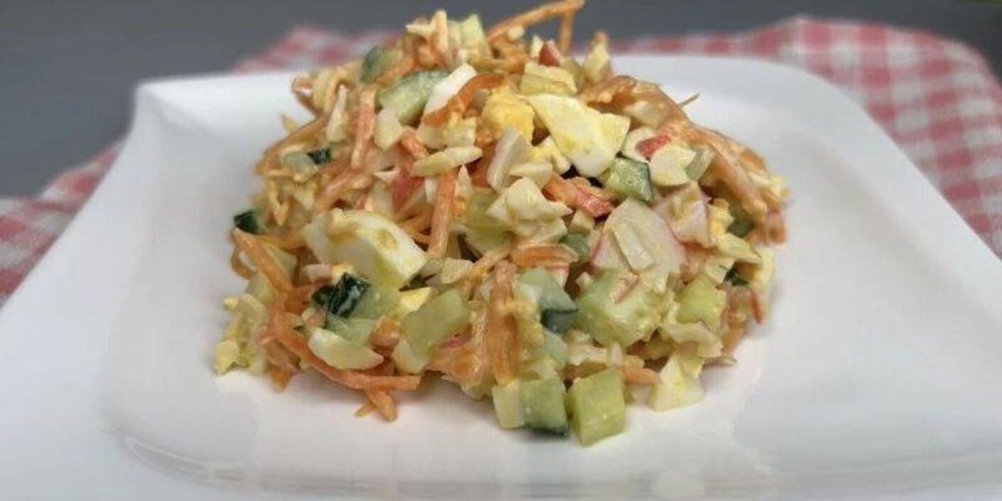 Салат з крабовими паличками Салат з крабовими паличками