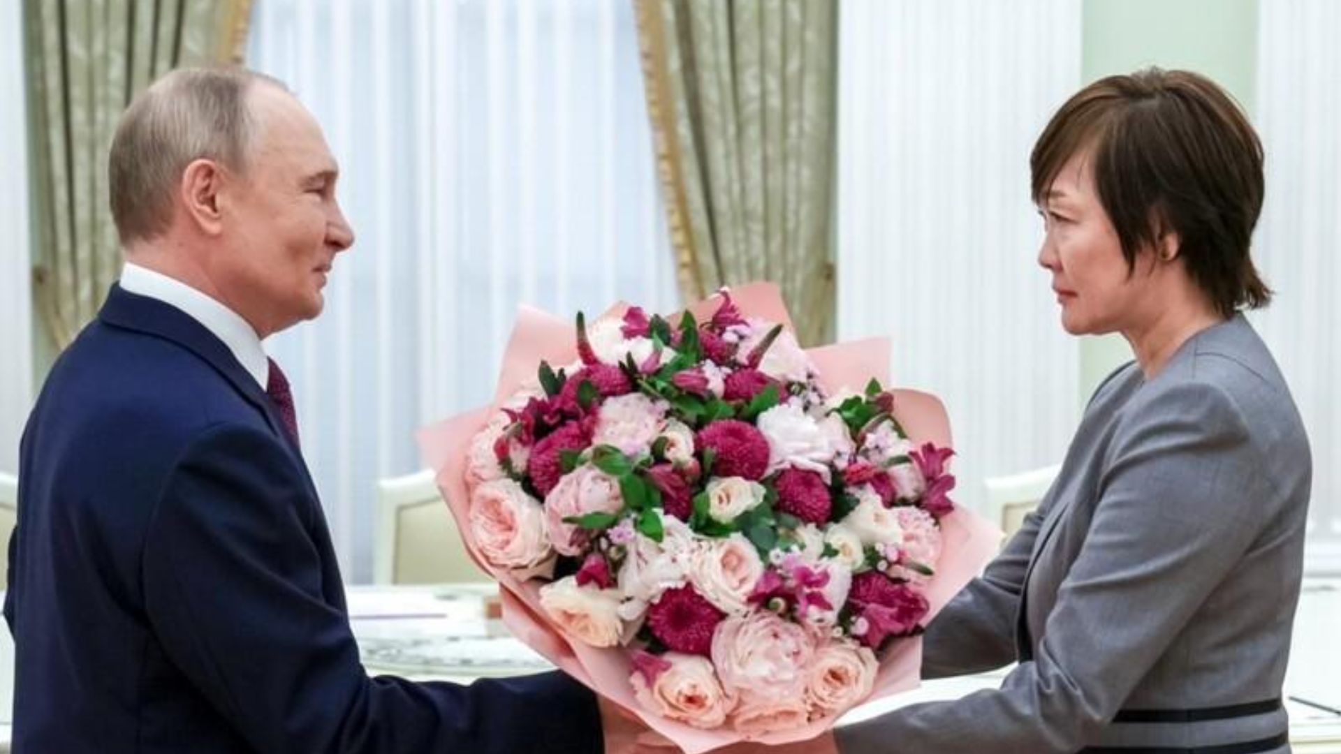 Абэ встречается с Путиным Абэ встречается с Путиным