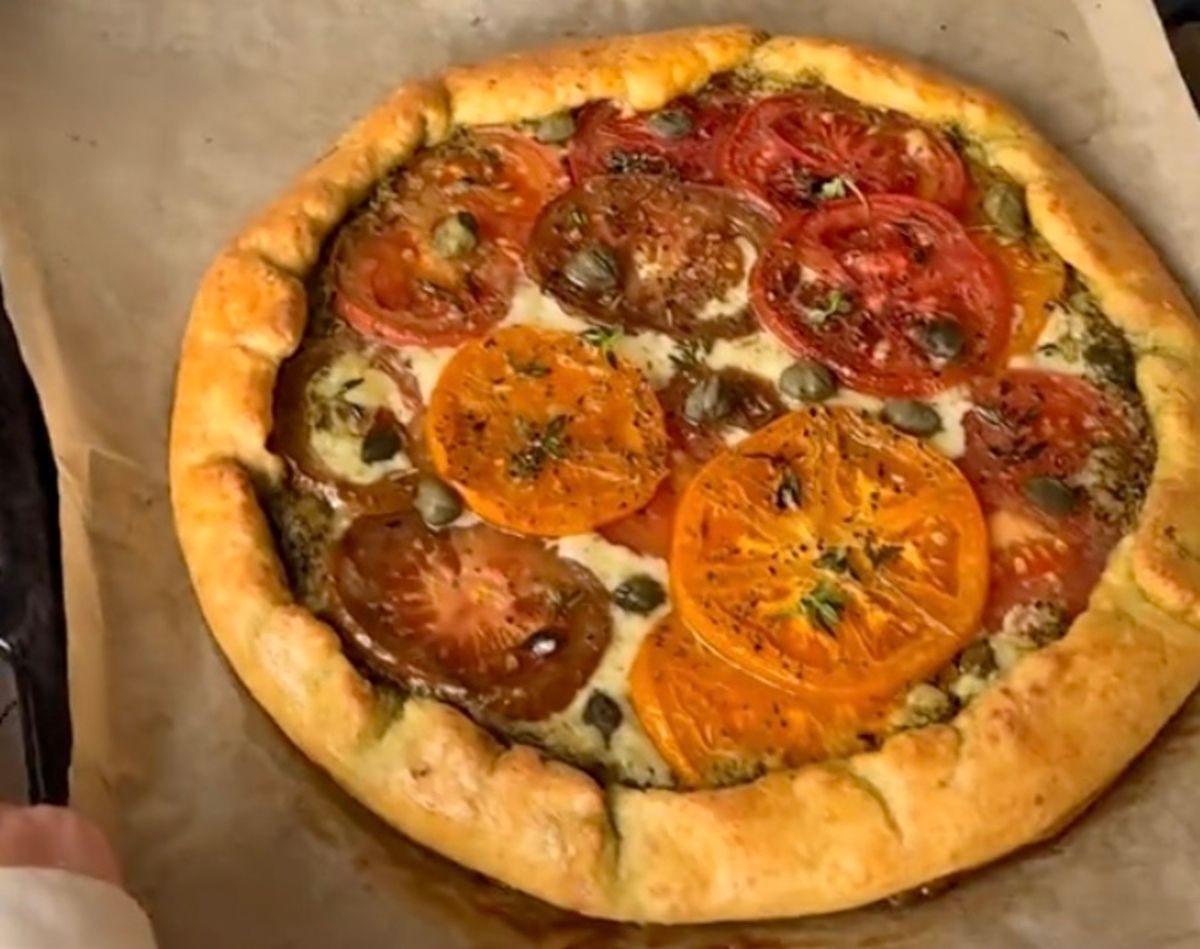 Соковита галета з томатами Соковита галета з томатами