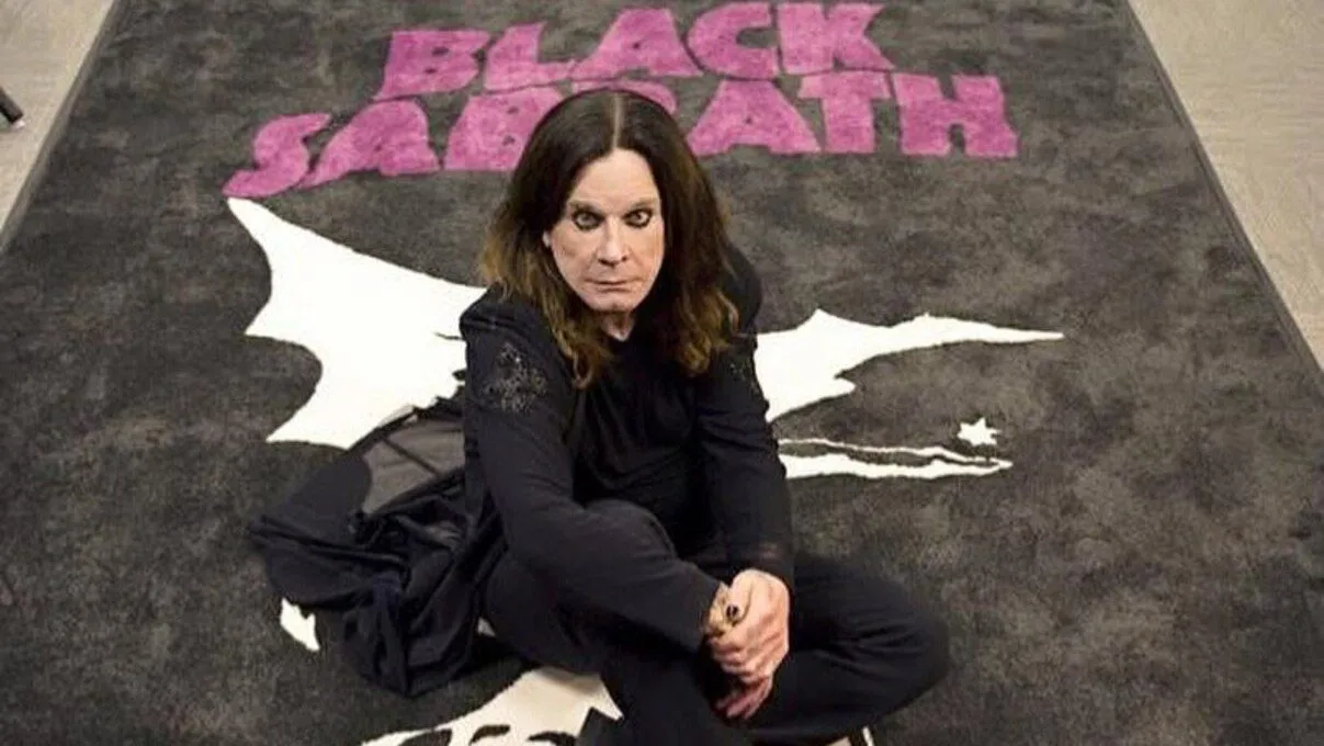 Оззи Осборн в 2016 году Оззи Осборн в 2016 году