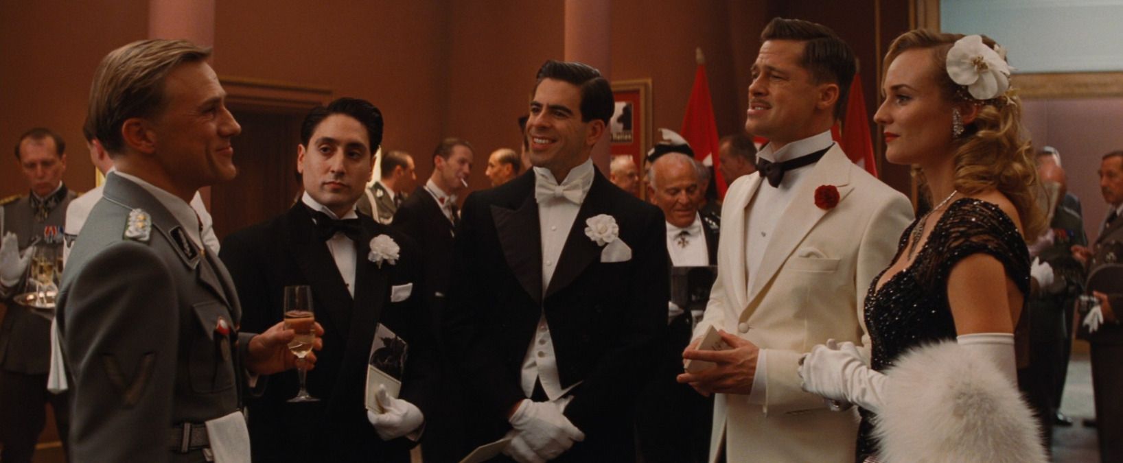 Почему фильм "Бесславные ублюдки" мог не появиться