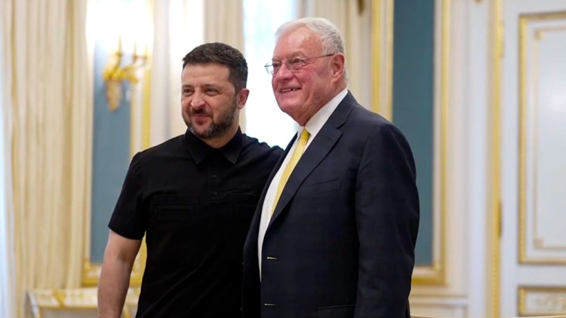 Россияне не проводят массированных обстрелов во время визита Келлога в Украину