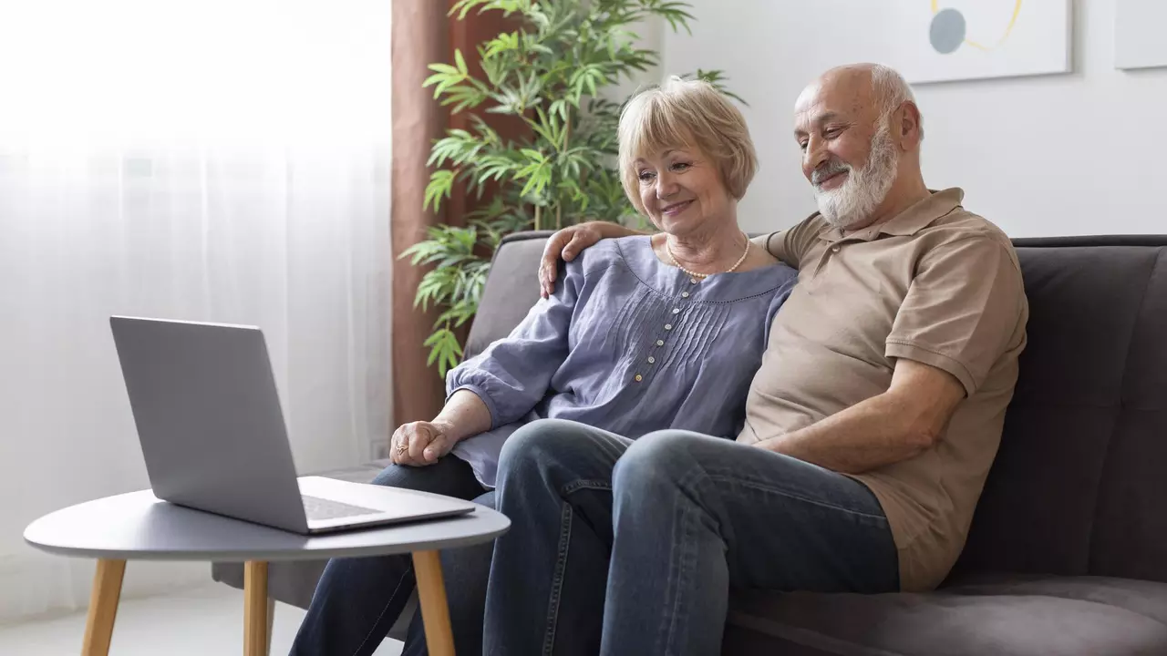 Бесплатные путевки в санаторий выдают пенсионерам: кто и как ее может получить Бесплатные путевки в санаторий выдают пенсионерам: кто и как ее может получить