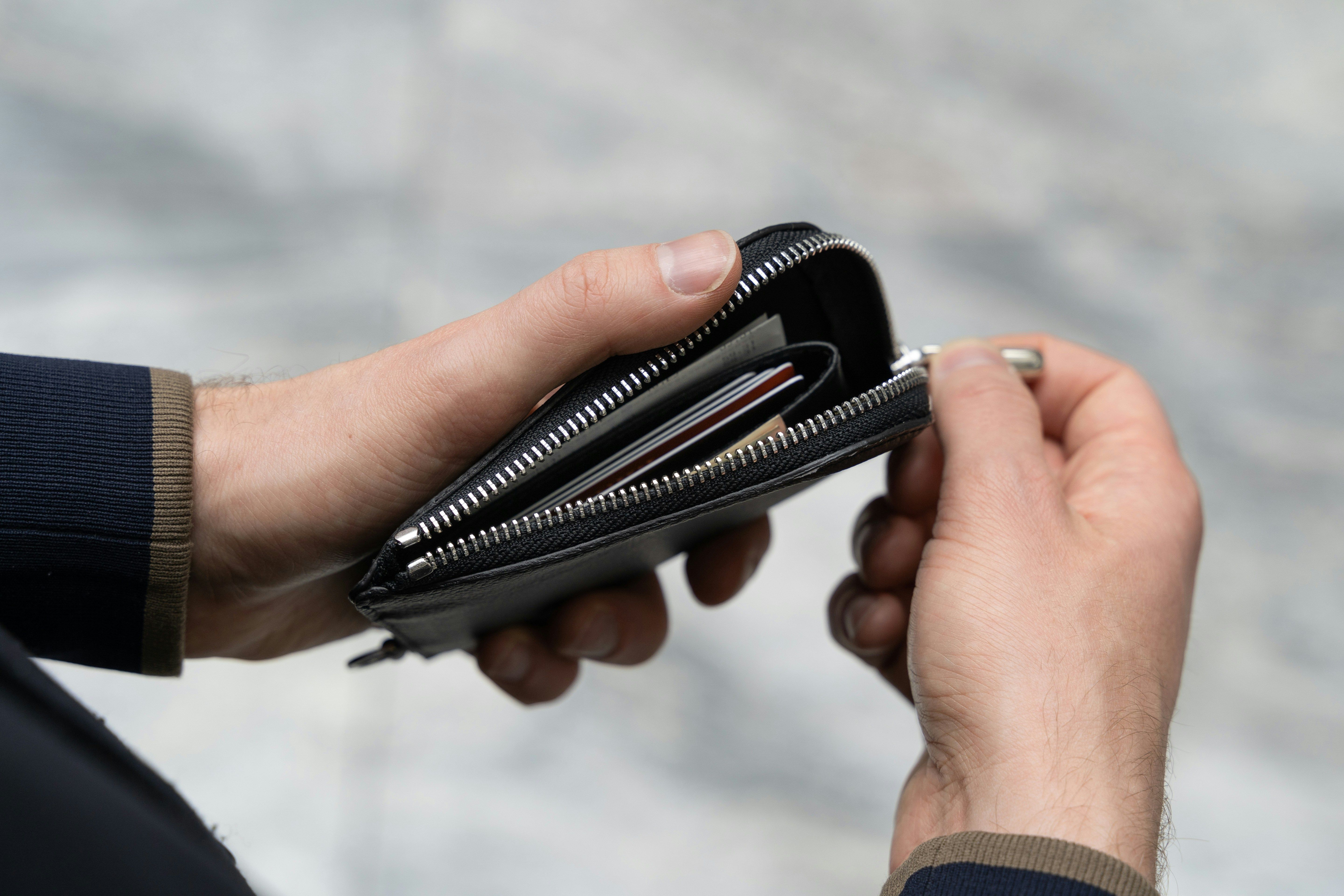 Беда растет: миллионы украинцев живут за чертой бедности - Экономика