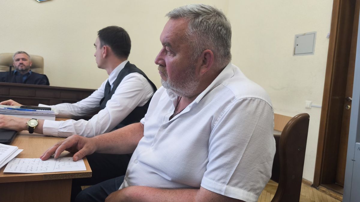 Лапина передали на поруки ветерану Маси Найему