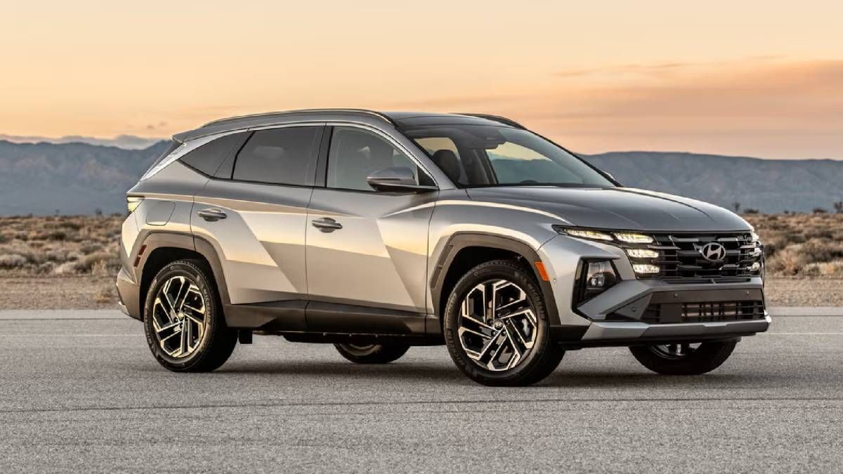 Чиновники декларують автівки за символічними цінами