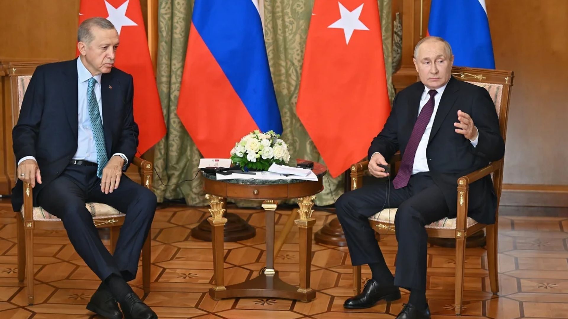 Путин и Эрдоган провели телефонный разговор 18 июля 2025 года Путин и Эрдоган провели телефонный разговор 18 июля 2025 года