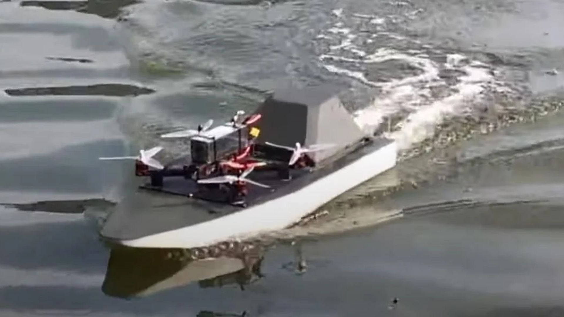 Надводный дрон "Урсула"