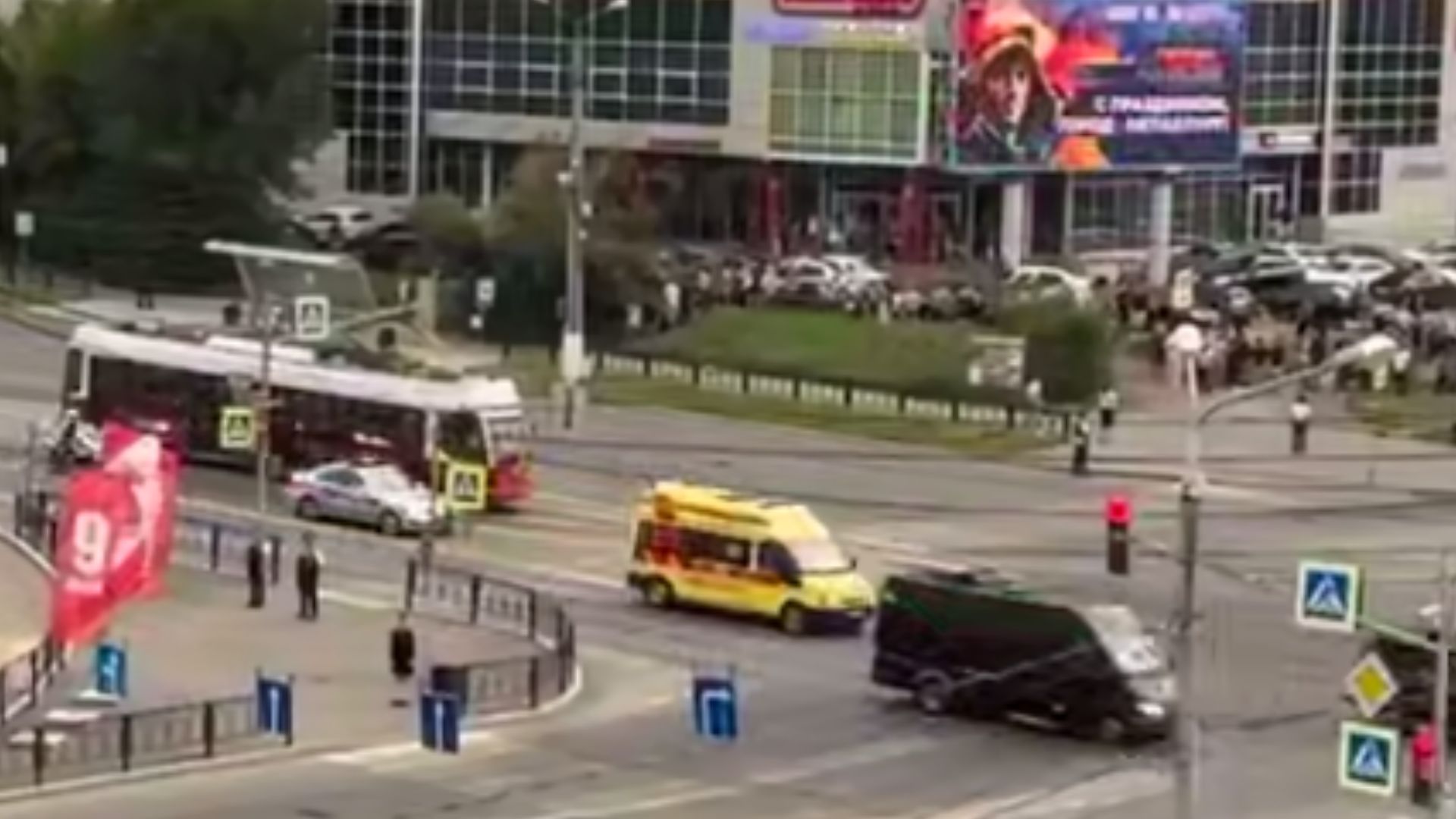 Скорая помощь в кортеже Путина Скорая помощь в кортеже Путина