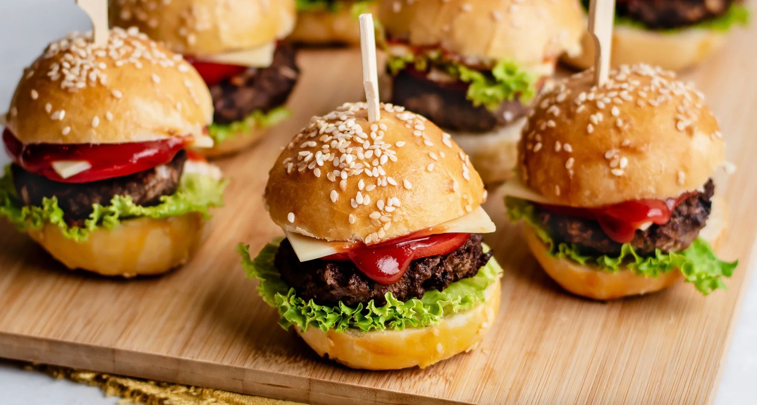 Как приготовить мини-бургеры дома Как приготовить мини-бургеры дома