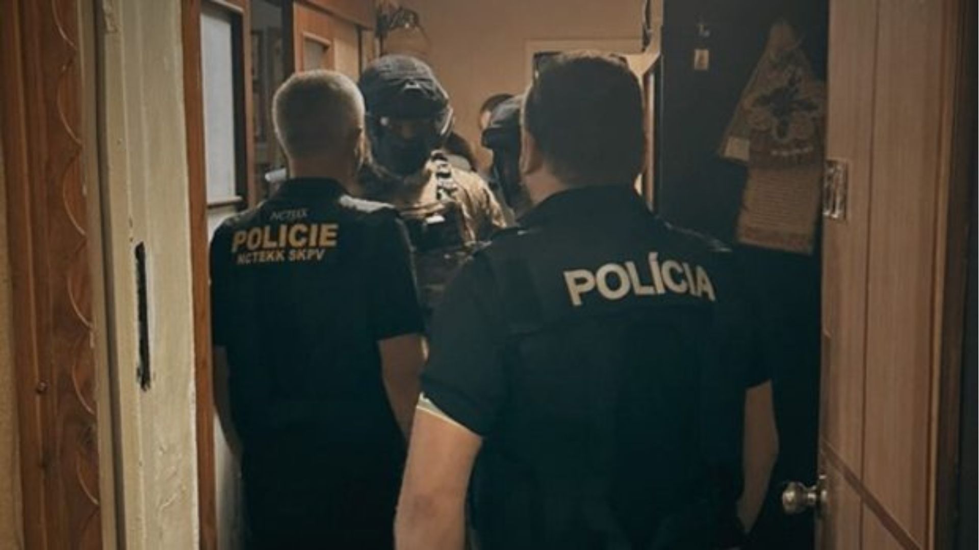 Скандал між чеською та словацію поліцією Скандал між чеською та словацію поліцією