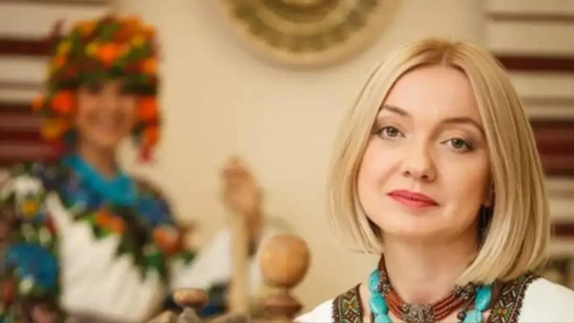 Олена Івановська Олена Івановська