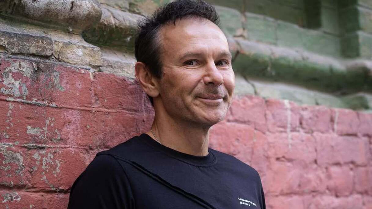 Святослав Вакарчук Святослав Вакарчук