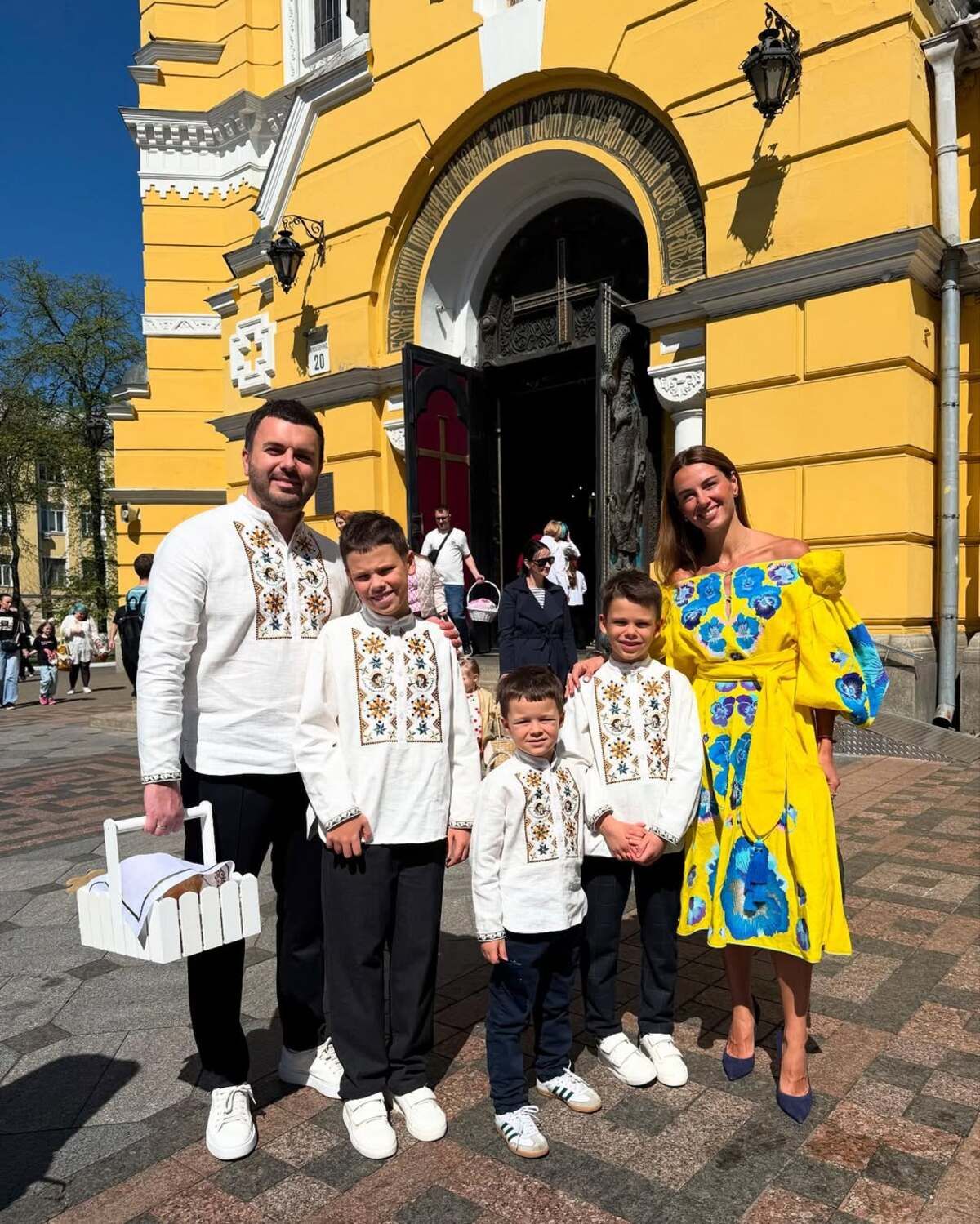 Григорій Решетник з родиною