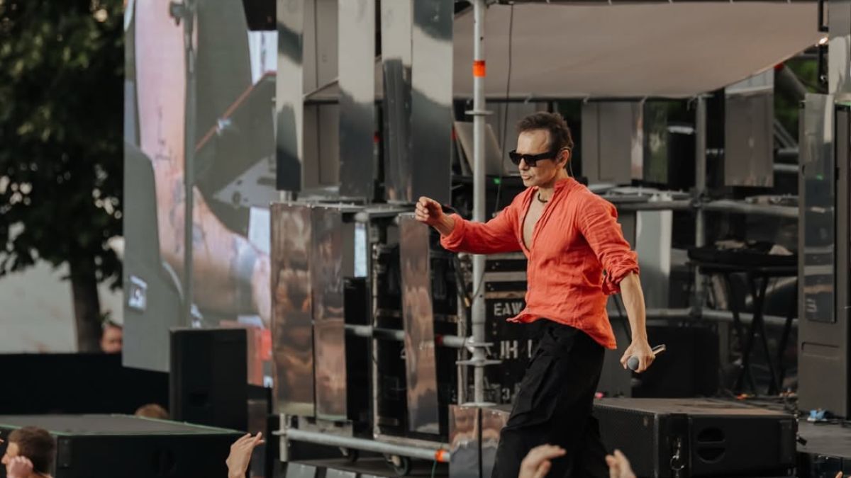 Святослав Вакарчук Святослав Вакарчук