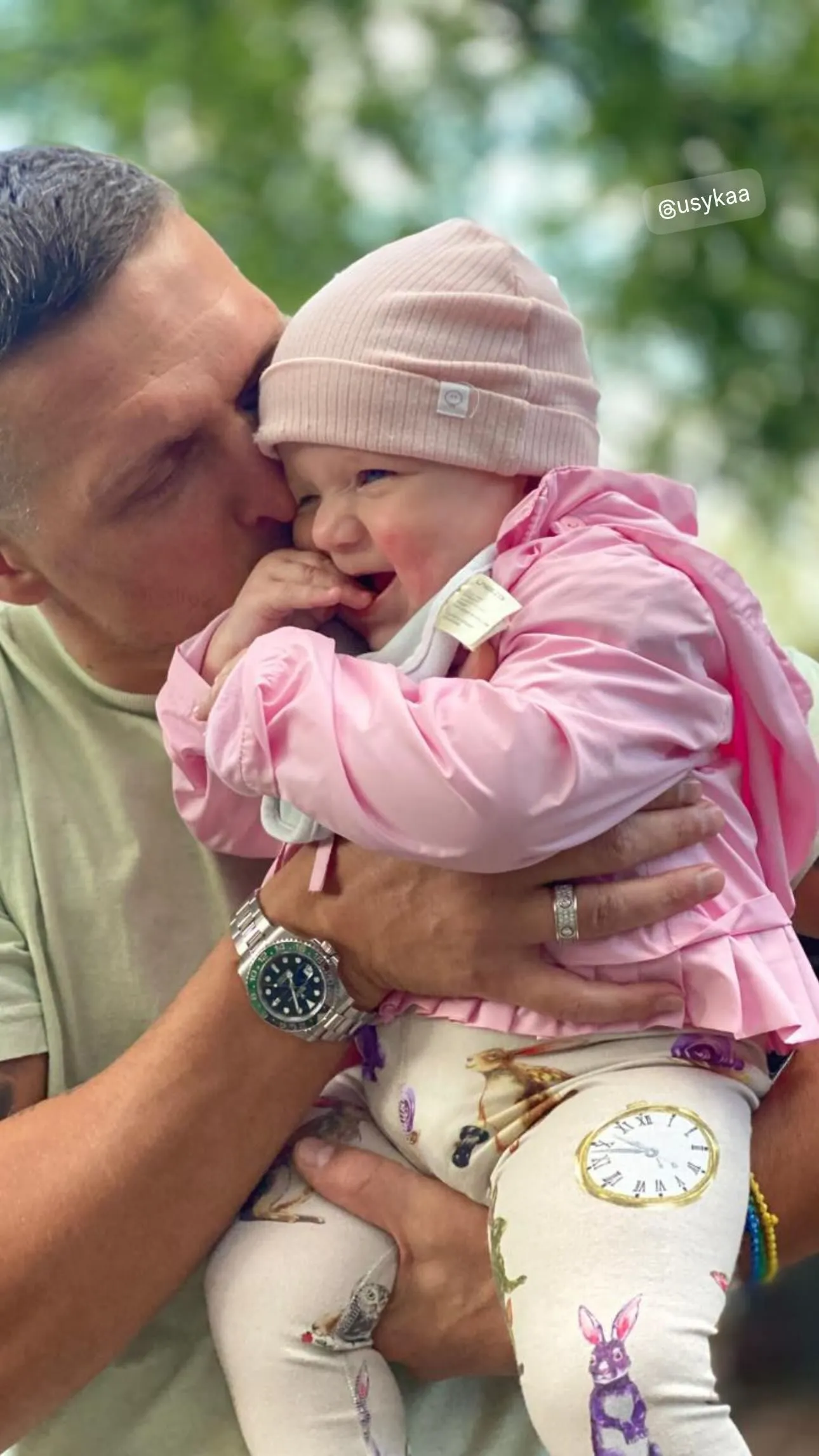 Александр Усик с дочерью Марией 