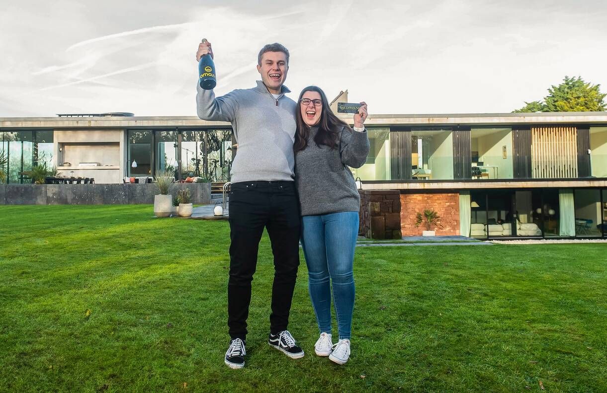 В Британии люди надеются выиграть жилье в лотерею, потому что купить почти нереально - Недвижимость